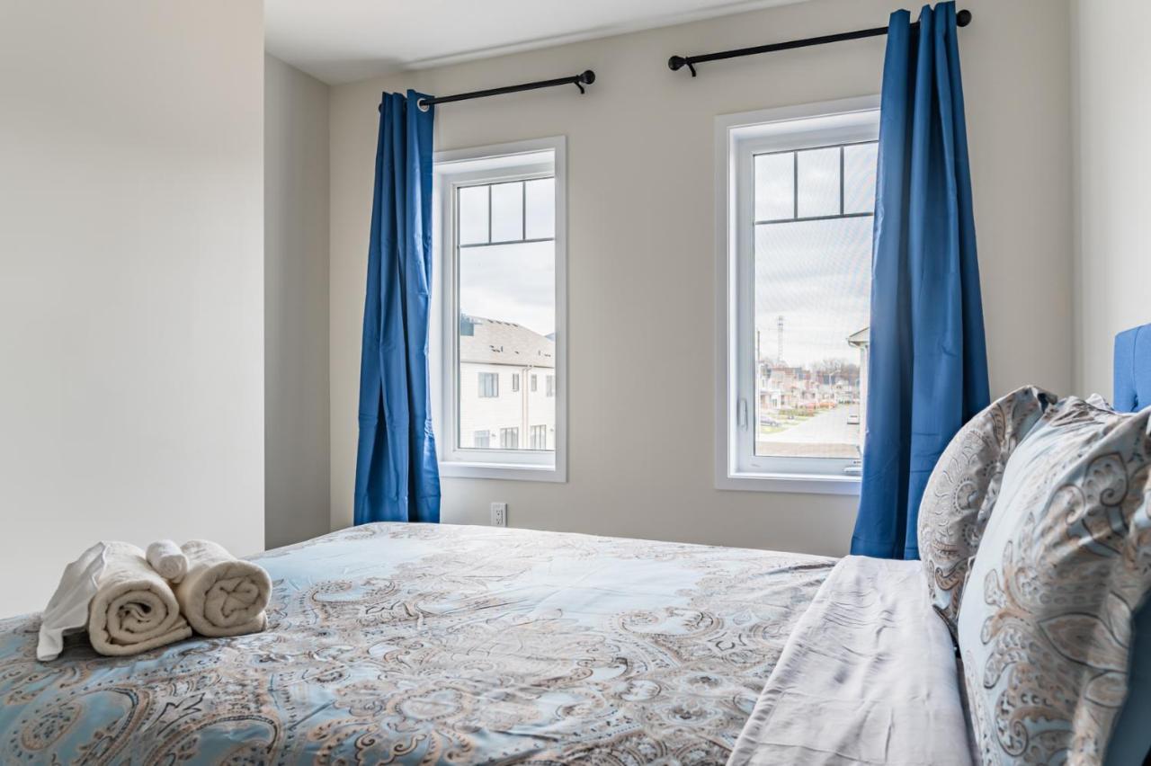 Luxury Townhouse Close To Fairview Casino In * Niagara Falls