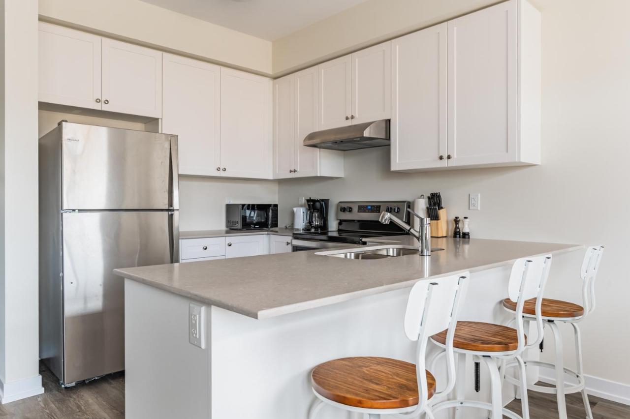 Luxury Townhouse Close To Fairview Casino In Niagara Falls