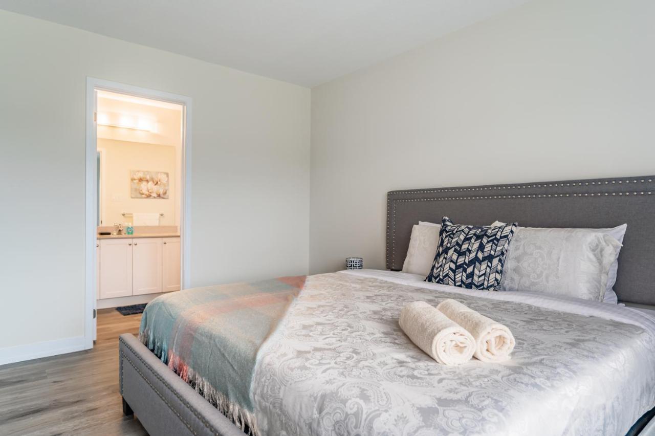 Holiday home Luxury Townhouse Close To Fairview Casino In Niagara Falls